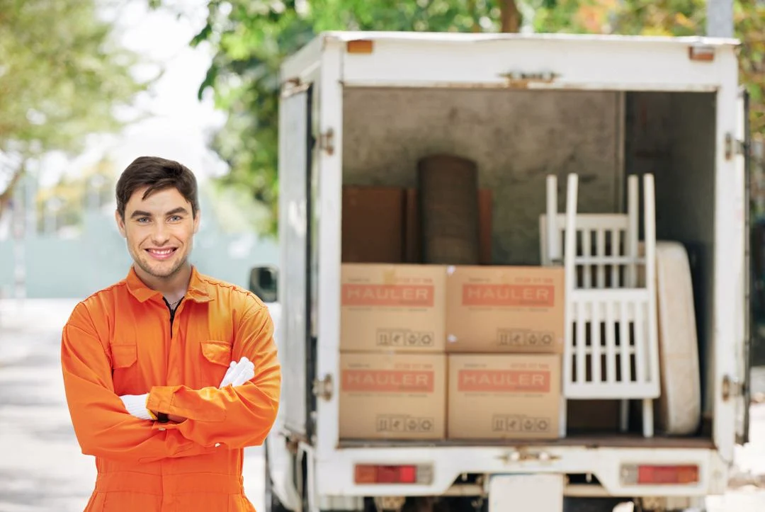 Colectare-mobila-second-hand-furniture-3-camion Colectare-mobila-second-hand-furniture-3-camion